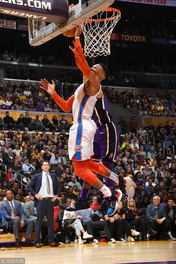 中崭露头角 中崭露头角